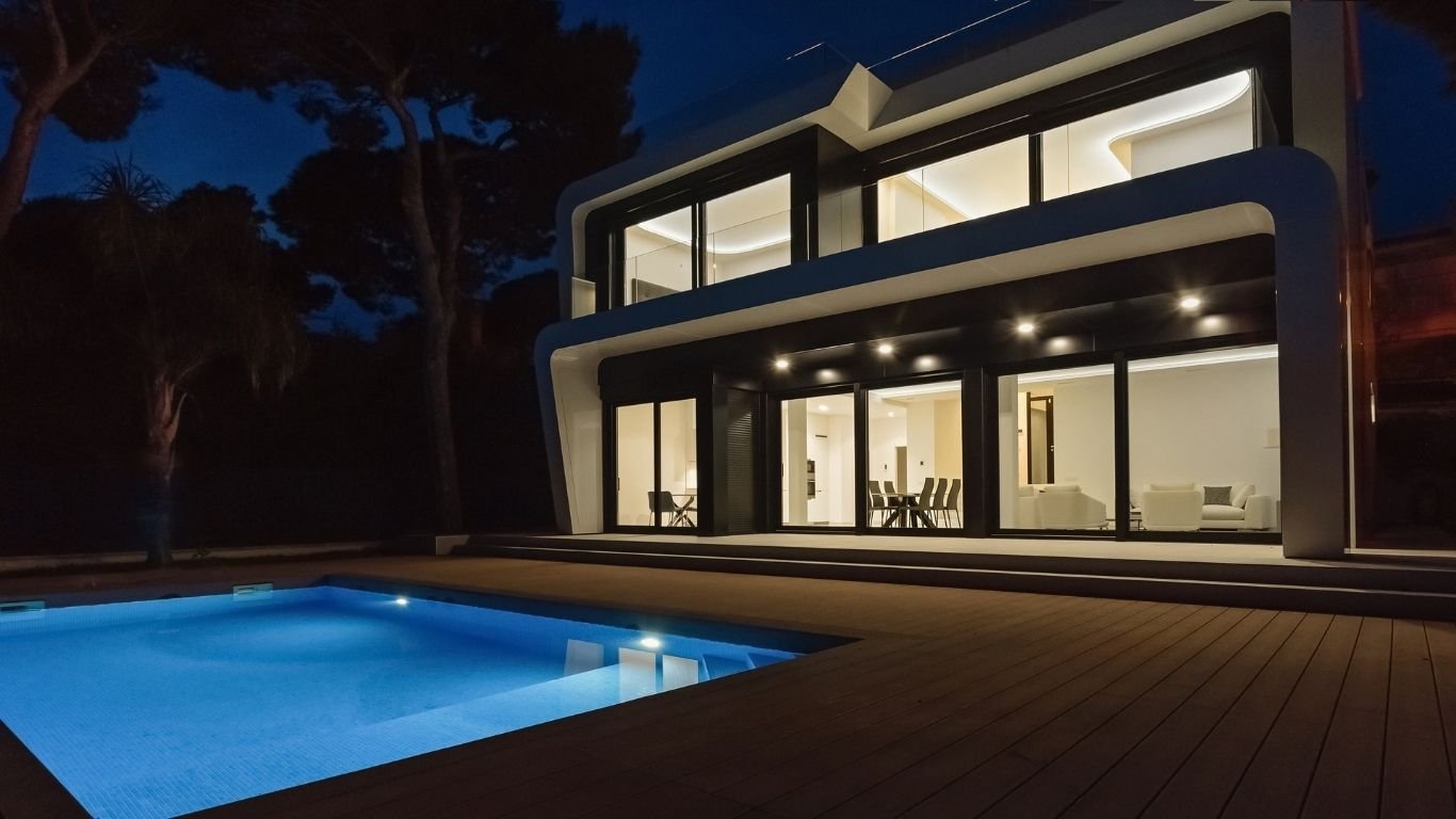 Consommation électrique d’une pompe de piscine : comment la réduire avec Shelly ?